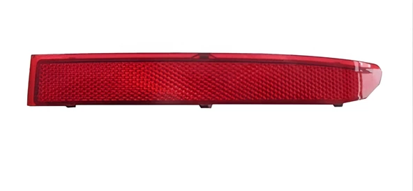 Mercedes Sprinter 2018>>  Reflektör Arka Tampon Sağ A9108204900 ürün görseli 1