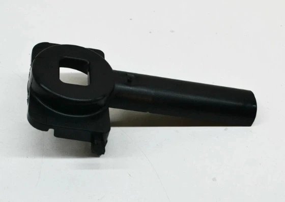 Audı A6 A7 2011>> Radyatör Braketi 4G0805201 ürün görseli 1