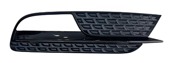 Audı A5 S5 2012-2015 Sis Kapağı Sisli Sağ 8T0807682H ürün görseli 1