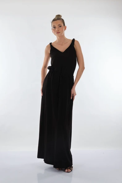 Unique Mode V Yaka Oversize Maxi Elbise - Minimalist Stil ürün görseli 1