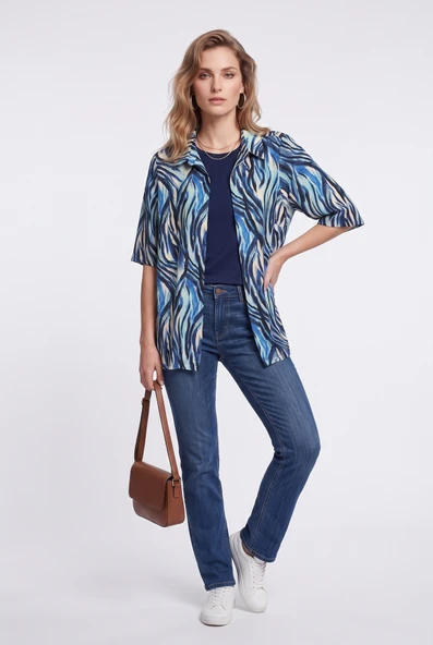 Tolga Saraçoğlu Kadın Bluz - Minimalist Zebra Desenli 3/4 Kol Oversize ürün görseli 1