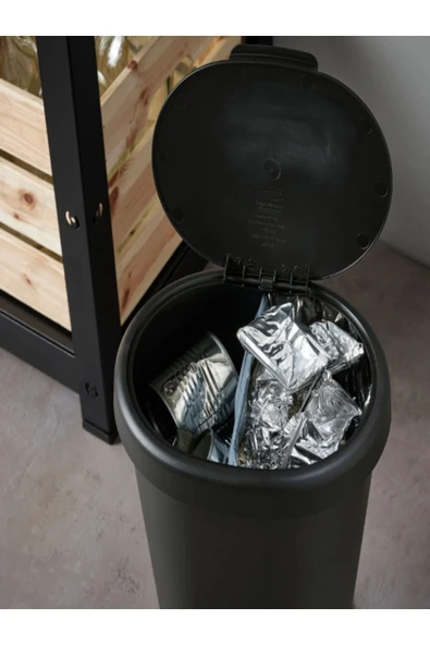 IKEA Banyo Hölass Plastik Çöp Kutusu - Siyah - 8 Lt 8 L Siyah 14 cm Plastik ürün görseli 1
