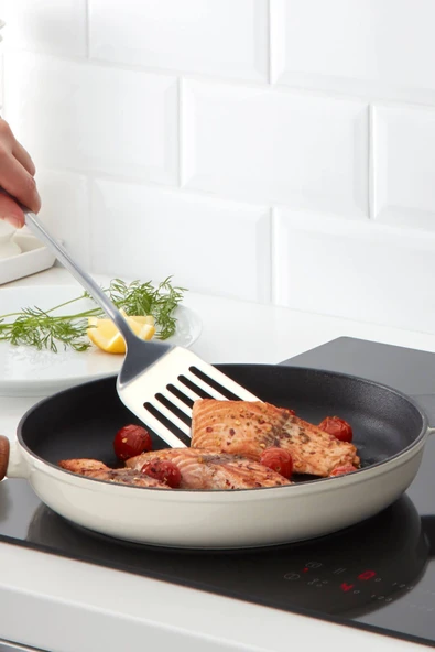 IKEA GRUNKA Mutfak Gereçleri Seti ürün görseli 1