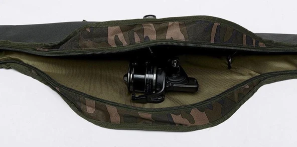 Prologic Avenger Padded Rod Sleeve 12 1 Rod - Resim 2