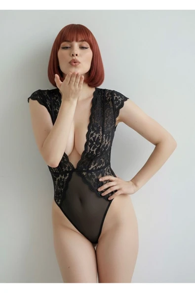 Siyah Yarım Kol Dantel Bodysuit - 895 ürün görseli 1