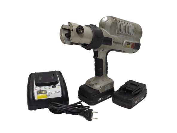Viege Pressgun 5 Akülü Boru Presleme Makinesi 2.El ürün görseli 1