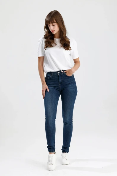 #KadınJean Az Kullanılmış Renkte Koyu Indigo Denim Skinny Fit Kesim Mira12 Rahat Kadın Jean Pantolon ürün görseli 1