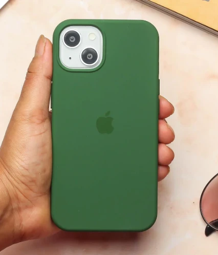 IPHONE 15 PLUS SİLİCONE CASE MAGSAFE YEŞİL ürün görseli 1