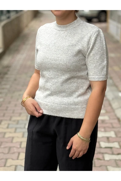 Leova Kadın Pamuklu Kısa Kollu Simli Boğazlı Triko - Resim 3