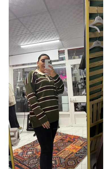 Leova Oversize Çizgili Kadın Triko Kazak – Polo Yaka, Uzun Kollu, Rahat Kesim ürün görseli 1