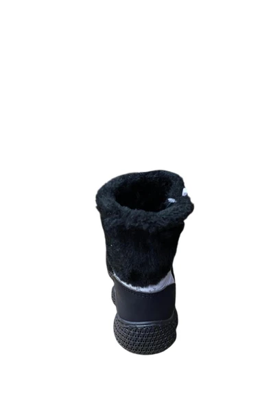Çocuk Botu - Resim 4