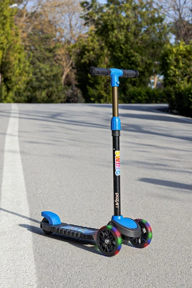 Scooter Yeni Swing 3tekerli Led Işıklı 40Kğ Kapasiteli 3+Yaş Uygun ürün görseli 1