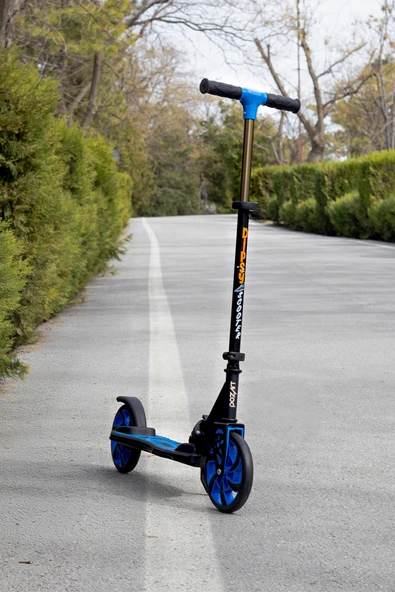 Scooter Y Dipsy 2tekerli Park Ayakcaklı 3kademeli 100kğ Taşıma Kapasiteli 8 Yaş Ve Üstü Kullanabilir ürün görseli 1