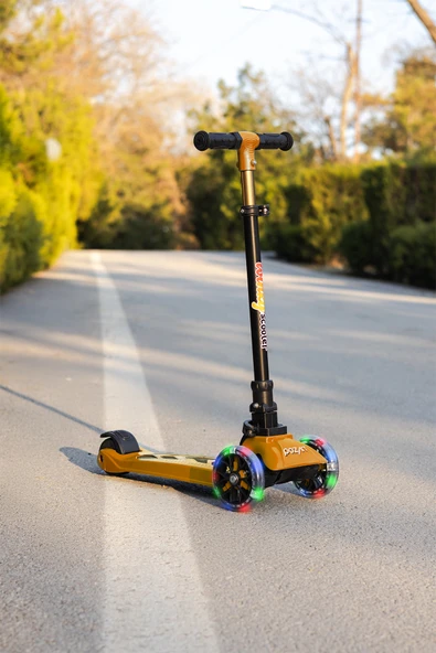 Scooter Yeni Winky 3tekerli Led Işıklı 3kademeli 90kğ Taşıma Kapasiteli 5+Yaş ürün görseli 1