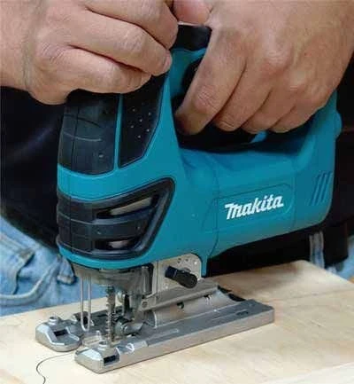 Makita 4350FCT Dekupaj Testere - Resim 2