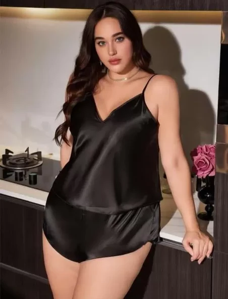 Büyük Beden Siyah Saten Şortlu Takım ürün görseli 1