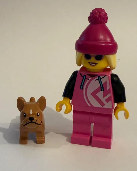 Orjinal Lego Minifigür Pink Girl Snow Wear with Dog ürün görseli 1