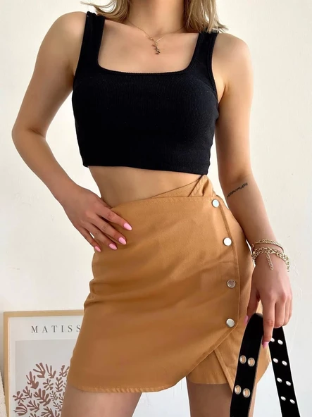 Dört çıtçıtlı Gabardin şort etek ürün görseli 1