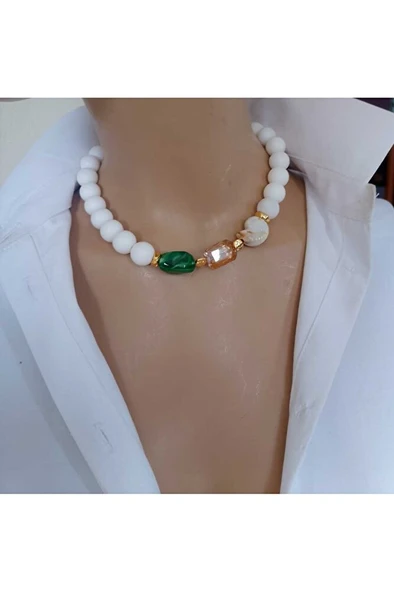 Doğanın Ruhu Beyaz Hilal Amber Kristal Taşlı Kolye Farklı Renkler ürün görseli 1
