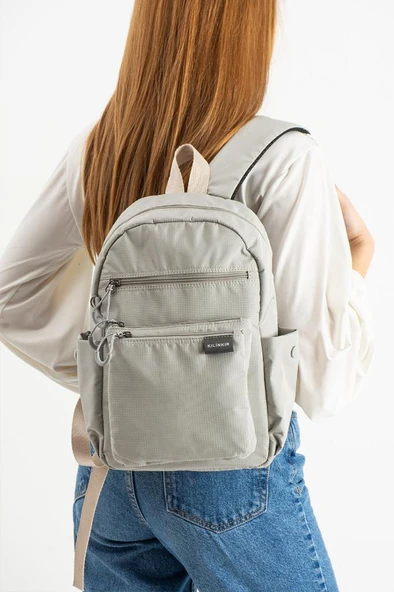 Kadın Sırt Çantası Ultra Hafif Paraşüt Kumaş Su İtici Kumaş  Günlük Sırt Çantası Ölçüsü 28*25 Cm ürün görseli 1