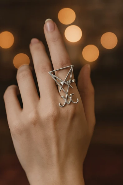 Lucifer Simgeli Unisex Ayarlanabilir Metal Yüzük ürün görseli 1