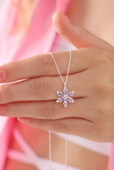 Gümüş Renk Lila Damla Taşlı Lotus Kamelya Çiçeği Çelik Kolye - 3416 ürün görseli 1