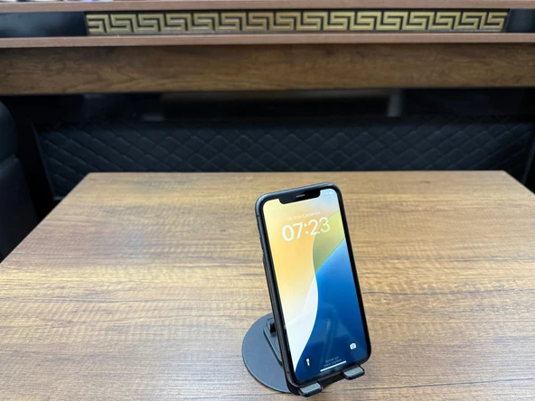 iPhone 11 128 GB Siyah (İKİNCİ EL) - Resim 3