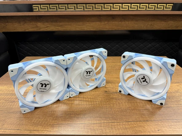 ThermalTake Reverse Fan 3x (İKİNCİ EL) - Resim 3