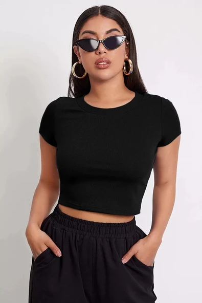 Kadın Siyah Yuvarlak Yaka Yarım Kol Crop Top Bluz ürün görseli 1
