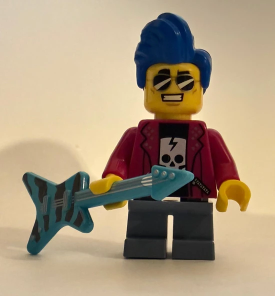 Orjinal Lego Minifigür Rock Star Rocker Guy with Guitar ürün görseli 1