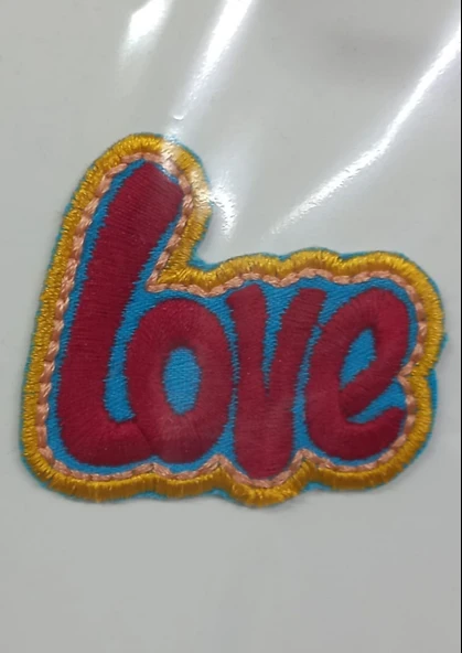 Almira Butik Aplike Ütü İle Yapışan Love Arma 4x2 cm ürün görseli 1