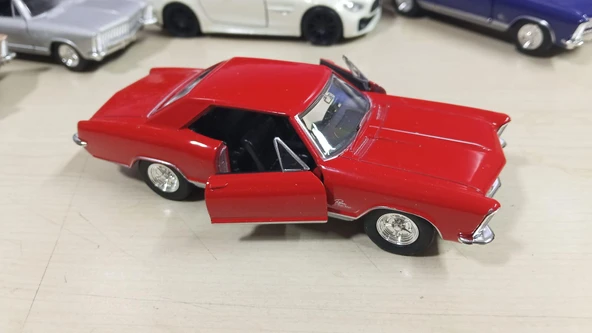 Oyuncak Metal Model Araba 1/36 Çek Bırak 1965 Buick Riviera Kırmızı ürün görseli 1
