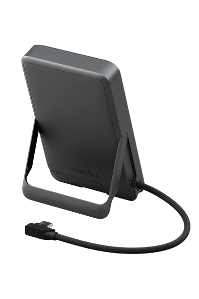 Energea Integra 20s Dijital Göstergeli 10.000 mAh 20W Type-C Dahili Kablolu Manyetik Powerbank - Siyah ürün görseli 1