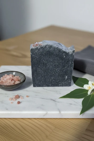 Aktif Karbon Sabun El Yapımı Özel Üretim Aktif Karbon Sabunu Activated Charcoal Soap ürün görseli 1