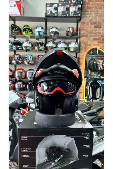 LS2 STROBE 2 MAT SİYAH KASK ürün görseli 1