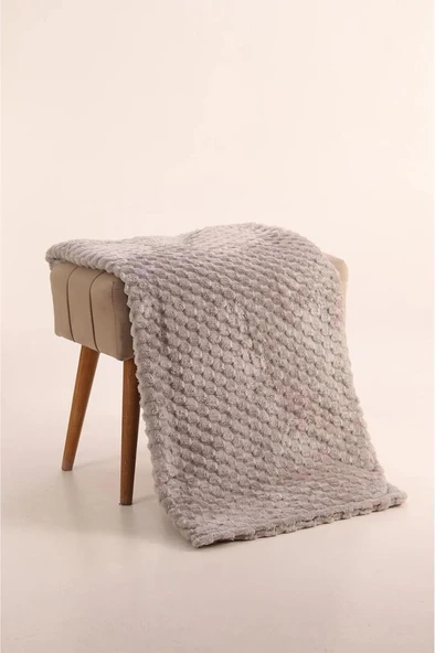 Mira Pelüş Koltuk Örtüsü 180x220 Cm Açık Gri ürün görseli 1