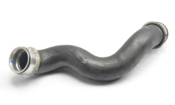 RADYATÖR HORTUMU ALT SAĞ 204-212-218 07 MERCEDES C 180 CDI  C 200 CDI C 220 C 250 E 200 E 220 E 250 ürün görseli 1