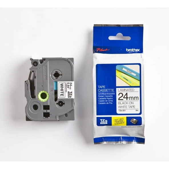 Brother Tze-251 24 Mm Beyaz Üzeri Siyah Laminasyonlu Etiket ürün görseli 1