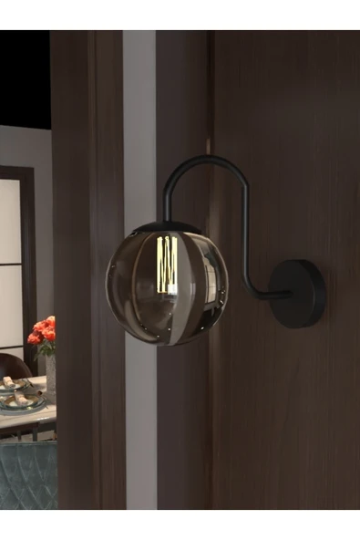 avizade NOA Pilli Siyah Metal Füme Cam Modern Tasarımlı Kıvrak Duvar Aplik ürün görseli 1
