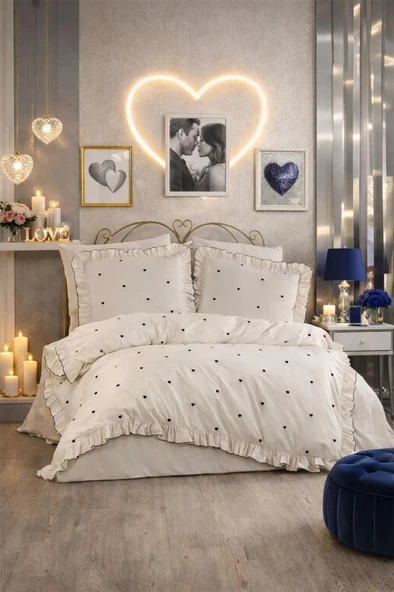 Valentine Love Nakışlı 6 Parça Nevresim Takımı Lacivert ürün görseli 1