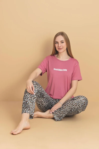 Pijamerry Kadın Bisiklet Yaka MİLAN Kumaş Likralı Kısa Kollu Pijama Takımı 6003 - 1 Adet  L Pembe ürün görseli 1