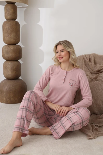 Lindros Kadın Pamuk'lu Düğme Yaka Raporlu İnterlok KIŞLIK Pijama Takımı 0108 - 1 Adet    2XL Pudra ürün görseli 1