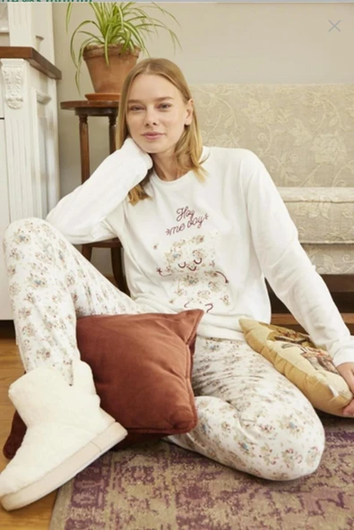 Aydoğan Kadın Bisiklet Yaka TERMAL Pijama Takımı 30013B- 1 Adet  Beyaz M ürün görseli 1