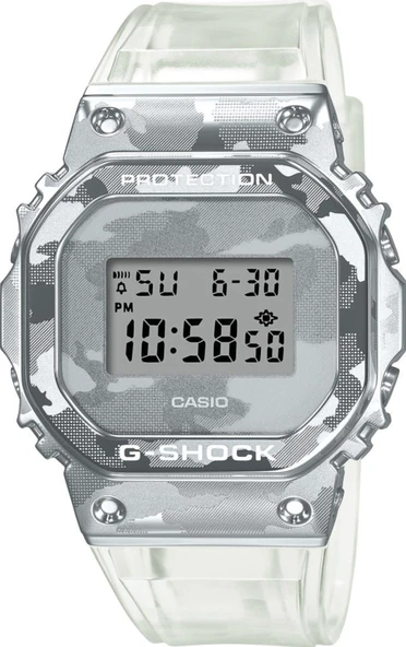 Casio GM-5600SCM-1DR-D Kol Saati - Resim 2
