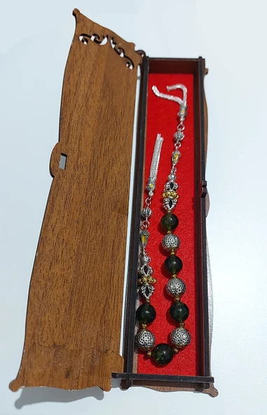 Usta İşi Pirinç İşlemeli ve Doğal Taşlı Zamak Zaza Tesbih - Özel Tasarım Zebercet Taşı (Peridot) ürün görseli 1
