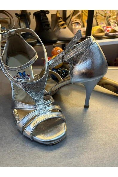 Ayın Nefesi 8,5 CM 13 PONT TOPUK BOYU TANGO, DANS VE ABİYE AYAKKABI ürün görseli 1