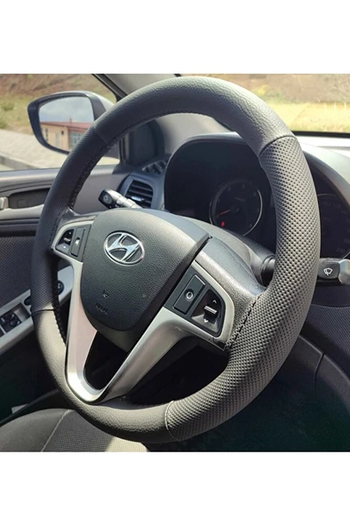 DİKİŞLİ DİREKSİYON KILIFI SİYAH DERİ NOKTALI DERİ SİYAH DİKİŞLİ HYUNDAİ ACCENT BLUE İÇİN ürün görseli 1
