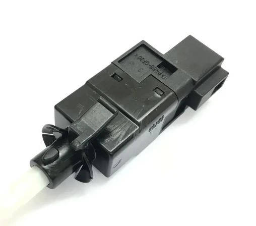 FREN PEDAL MUSURU 4 PIN MERCEDES (W168) 1997-2004 / (W169) 2004-2012 / (W203) 2000-2006 / SPRINTER 2000-2006 / VITO 1997-2003 A0015452009 A0015453809 ürün görseli 1