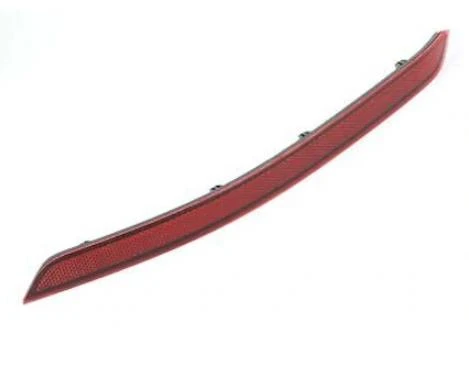 TAMPON REFLEKTÖRÜ ARKA DIŞ R PASSAT 2018-- ürün görseli 1