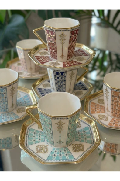 Elta Collection Yeni Altın İşlemeli Desenli 6 Kişilik Porselen Kahvesi Fincan Seti ürün görseli 1